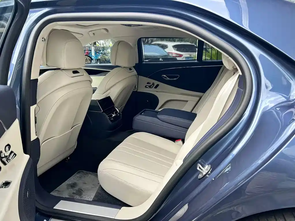 Bentley Flying Spur 2024 4.0T V8 Standard