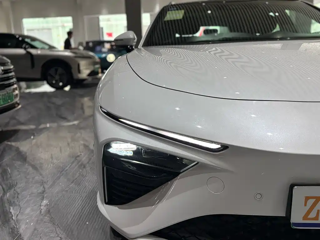 Neta S Shooting Brake — миниатюра 27