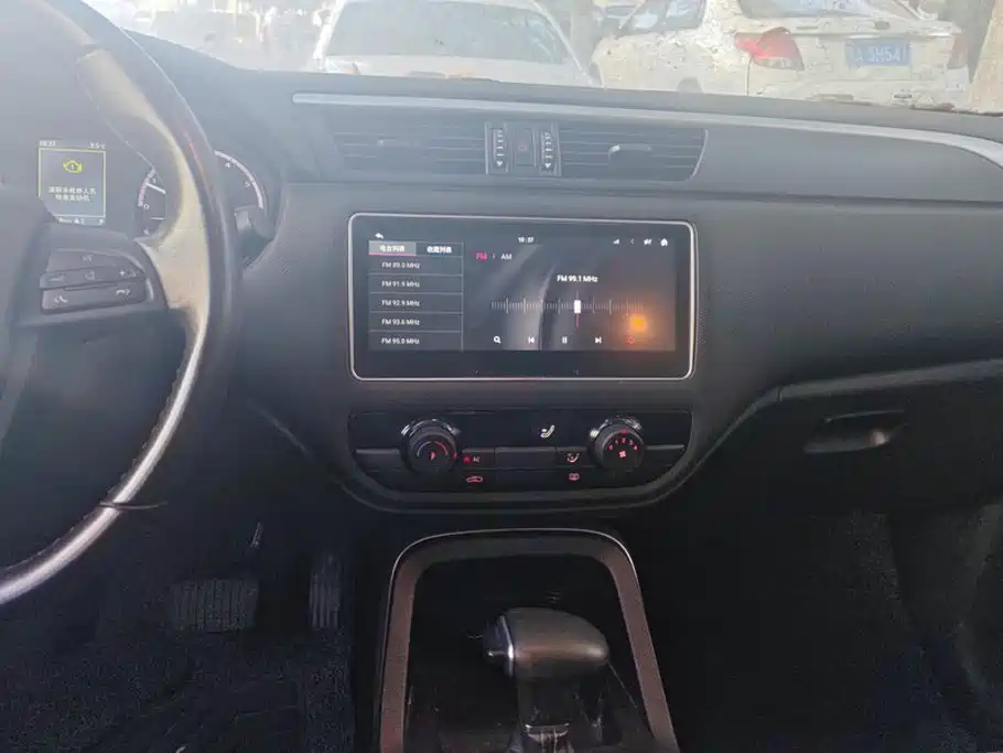 Qoros Qoros 5 — миниатюра 13