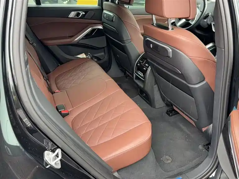BMW X6 2023 xDrive40i Premium M Sport