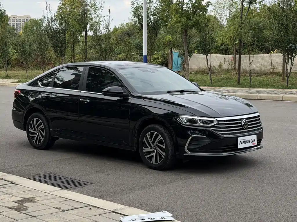 Volkswagen Lavida — миниатюра 3