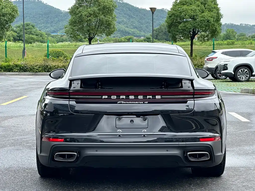 Porsche Panamera 2024 Panamera 4 Executive Long Wheelbase 2.9T
