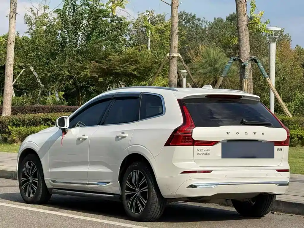 Volvo XC60 — миниатюра 3