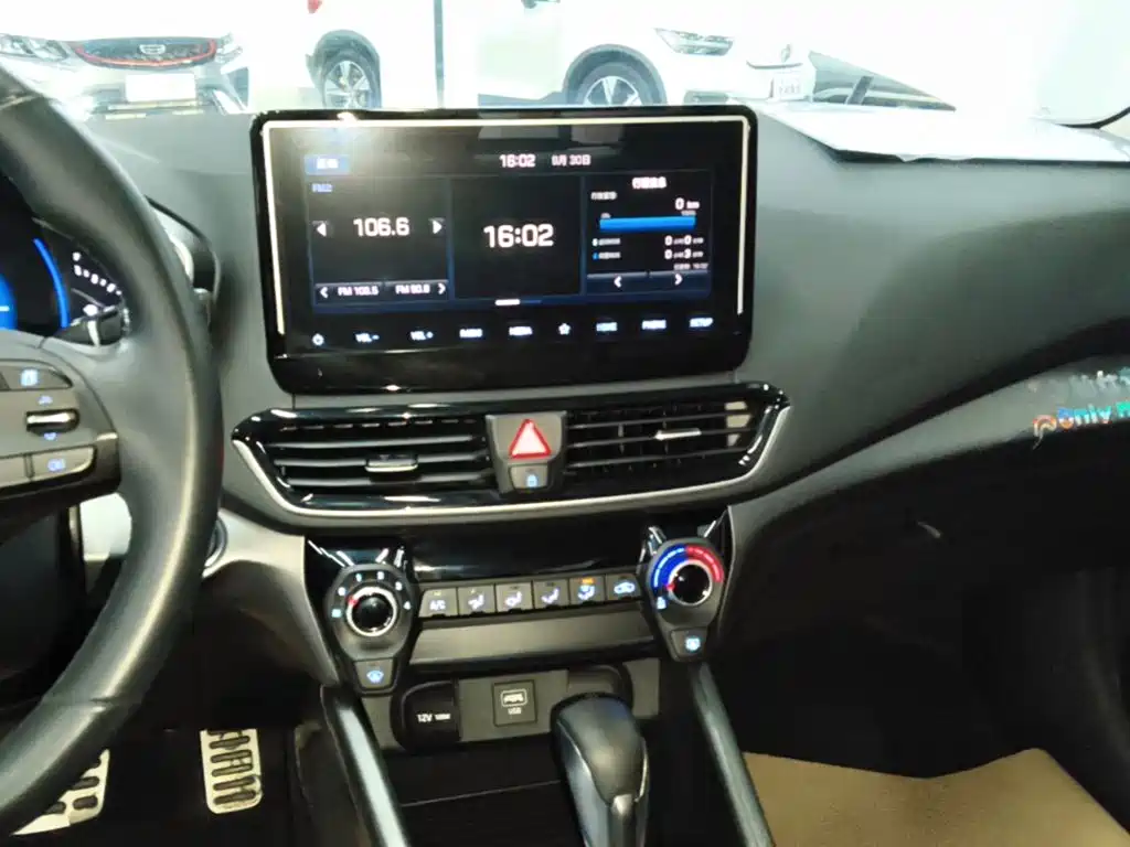 Hyundai Fista — миниатюра 9