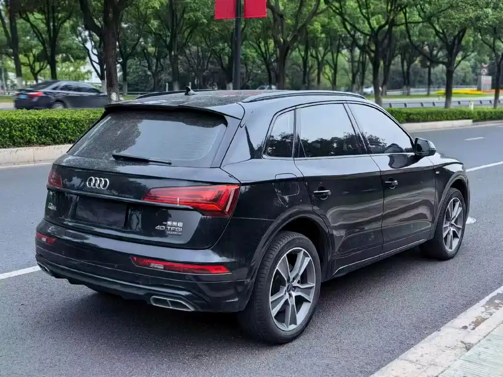 Audi Q5L — миниатюра 9