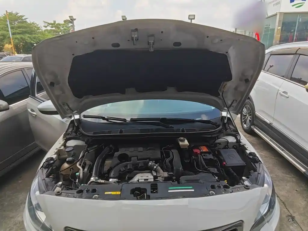 Peugeot 408 — миниатюра 20