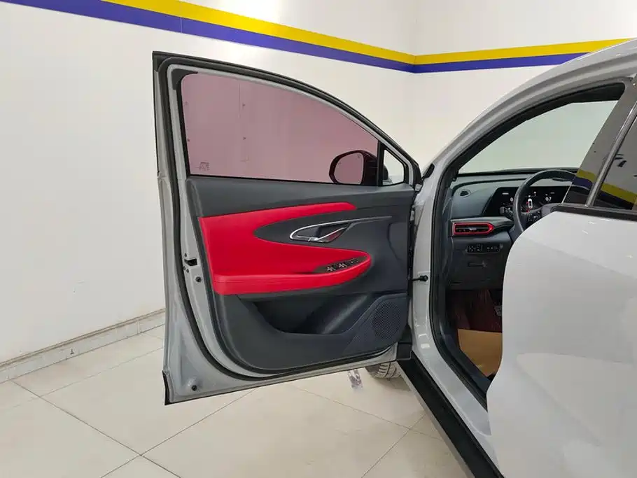 Changan UNI-T — миниатюра 7