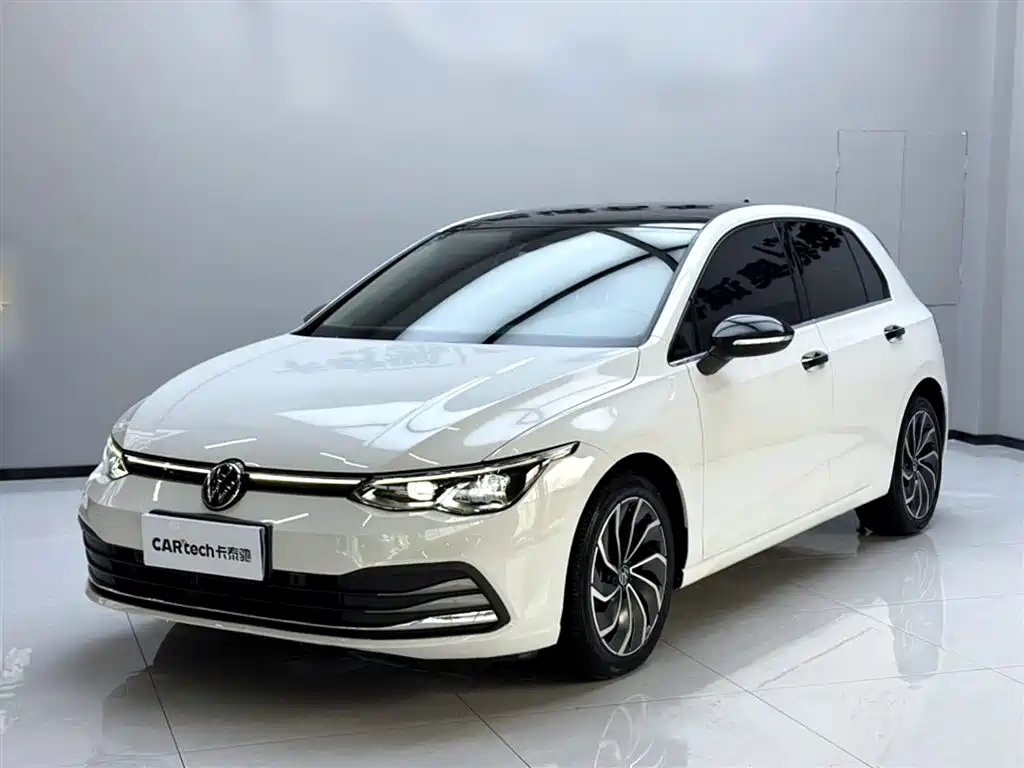 Volkswagen Golf 2023