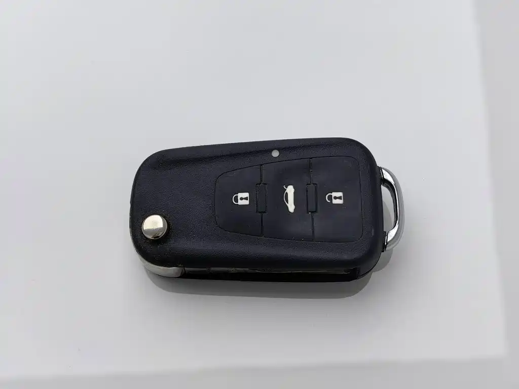 Roewe 360 — миниатюра 11