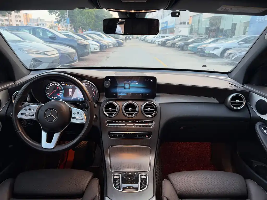 Mercedes-Benz GLC — миниатюра 7