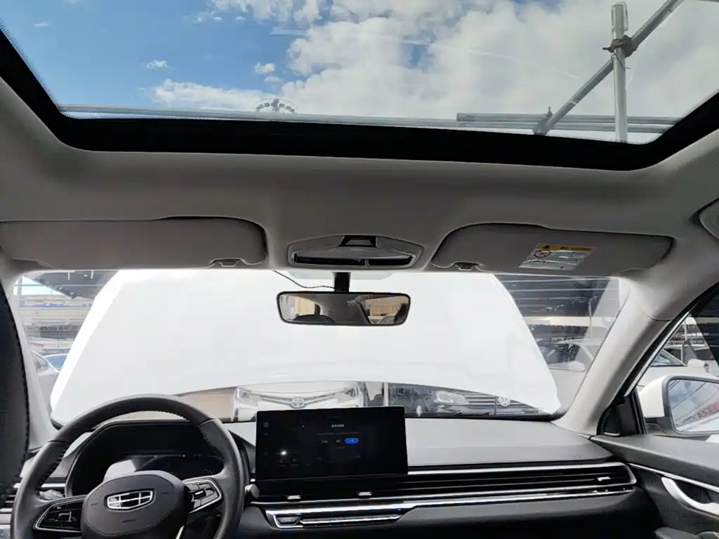 Geely Emgrand — миниатюра 18
