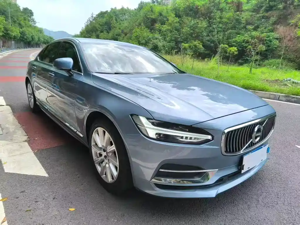 Volvo S90 — миниатюра 3
