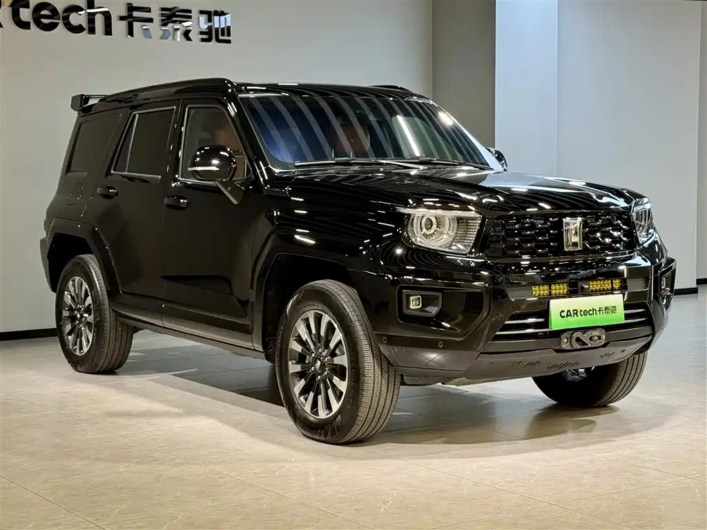 TANK TANK 700 NEW ENERGY