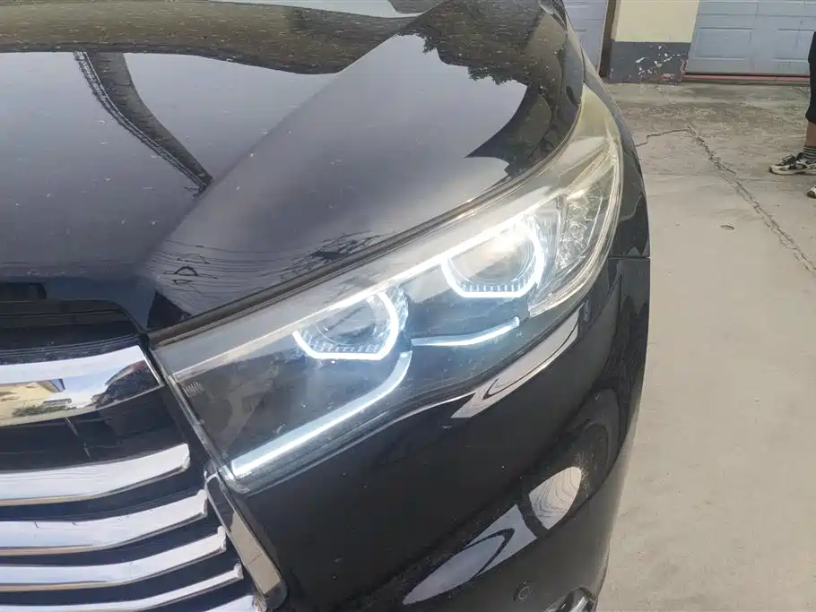 Toyota Highlander 2017 2.0T Elite 7 мест