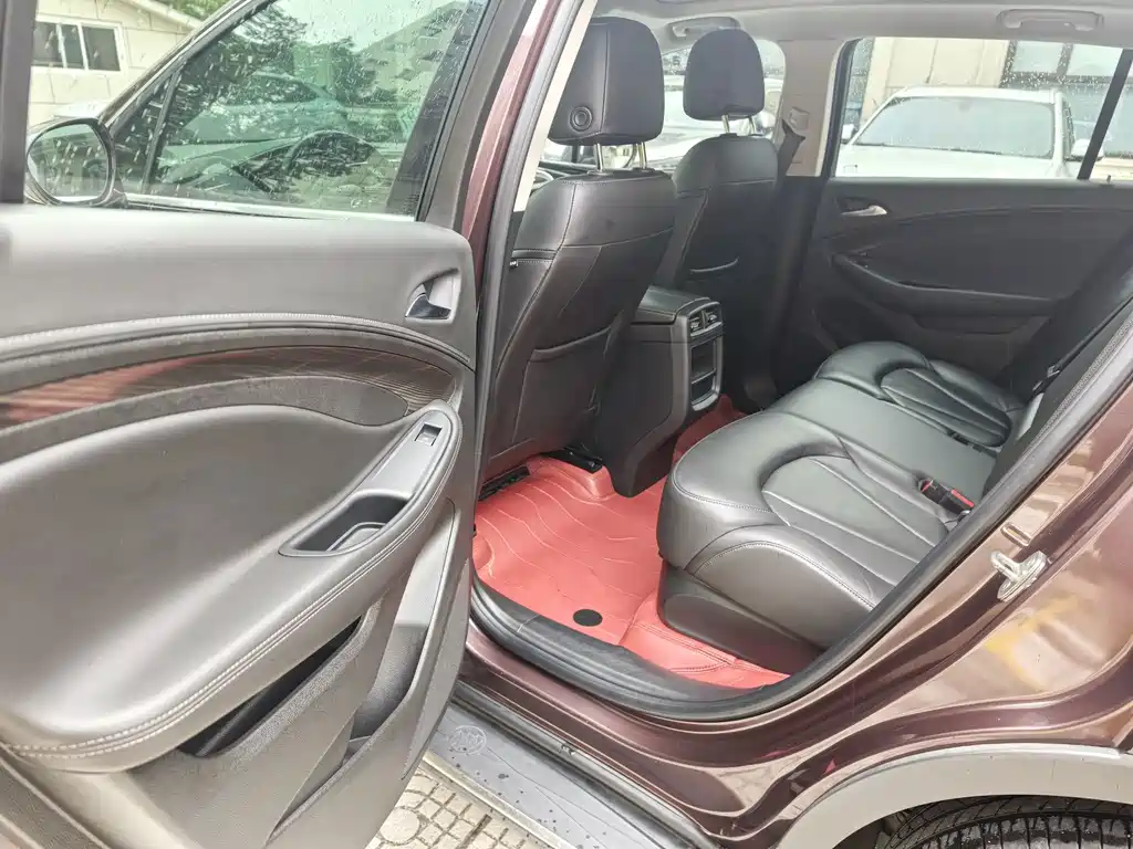 Buick Envision Plus — миниатюра 14