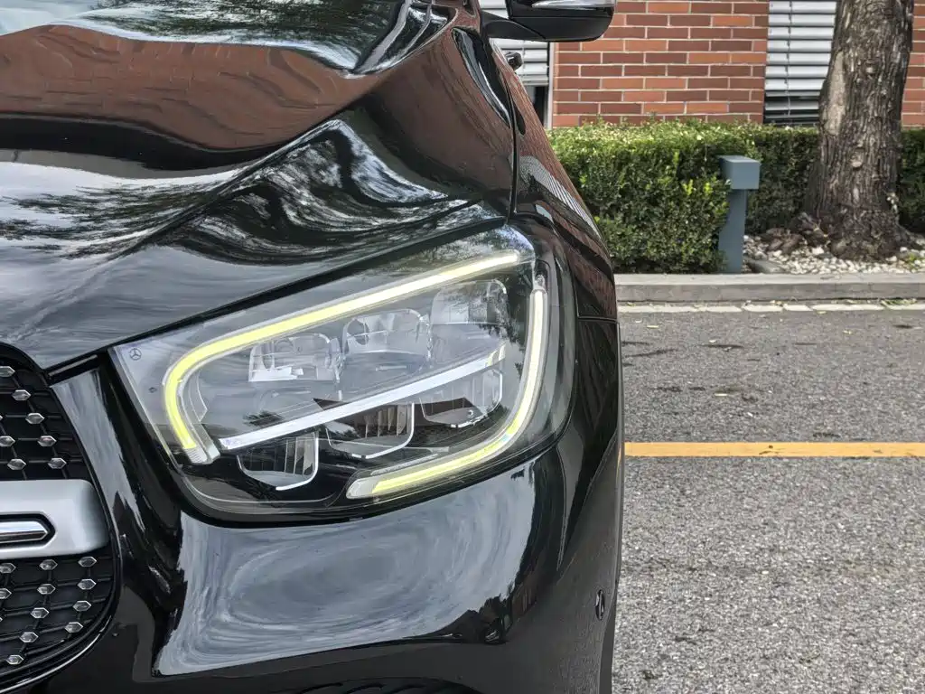 Mercedes-Benz GLC — миниатюра 14