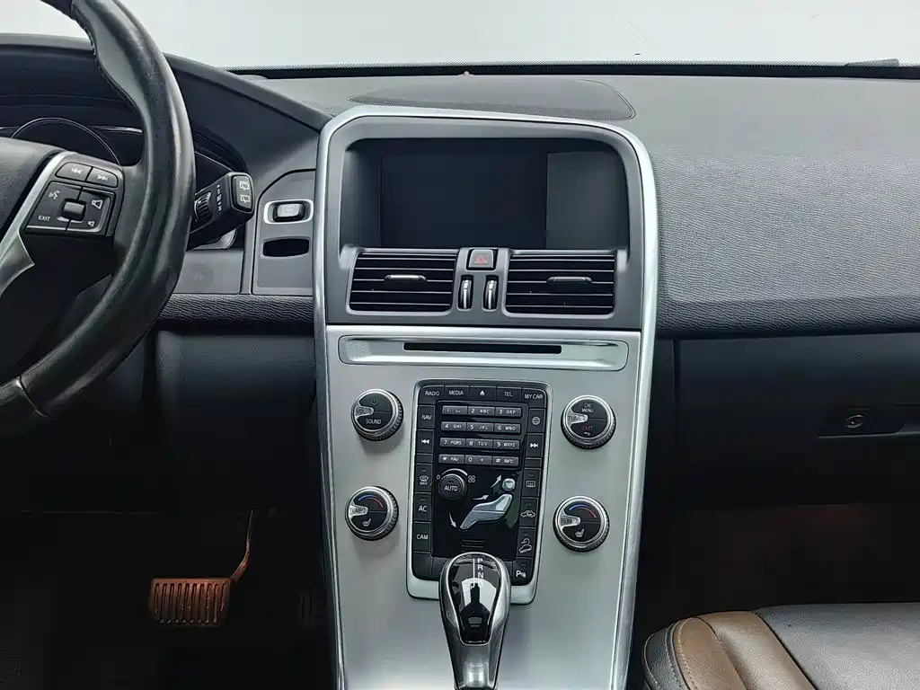 Volvo XC60 — миниатюра 21