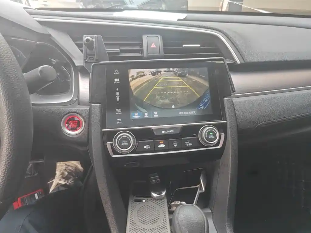 Honda Civic — миниатюра 13