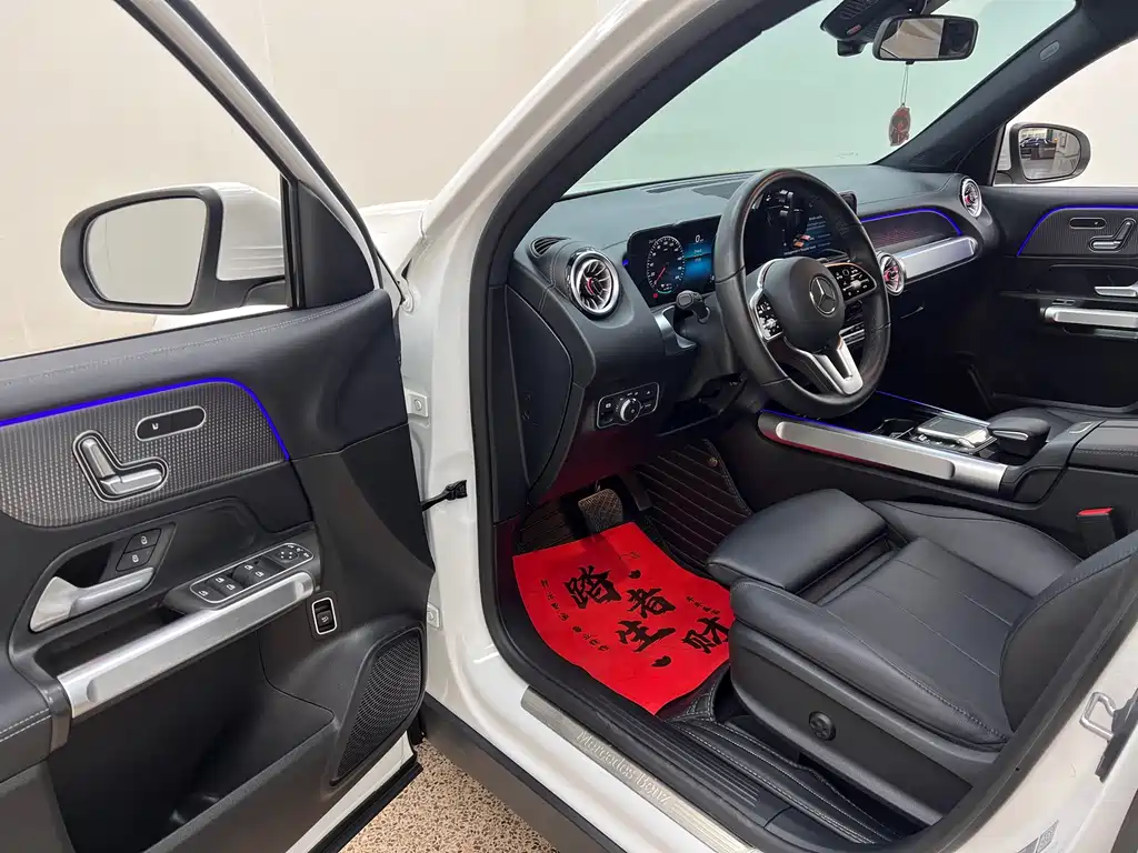 Mercedes-Benz EQB — миниатюра 13