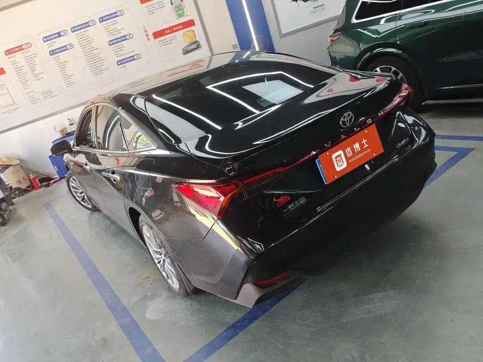 Toyota Avalon 2024 2.0L Luxury