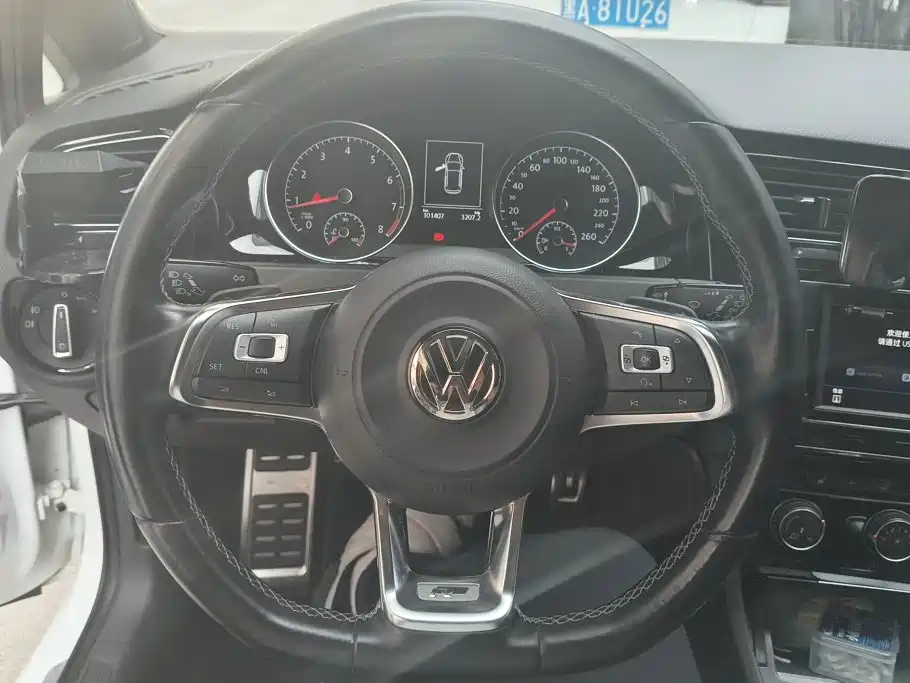 Volkswagen Golf — миниатюра 15