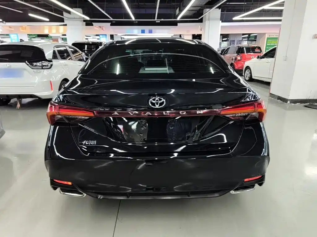 Toyota Avalon — миниатюра 6