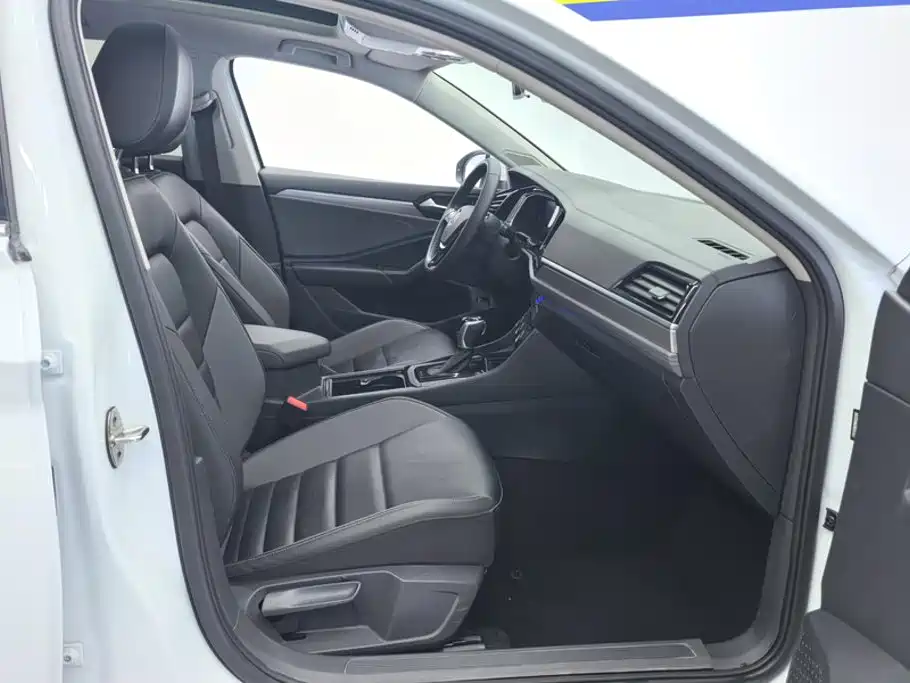 Volkswagen Sagitar — миниатюра 8