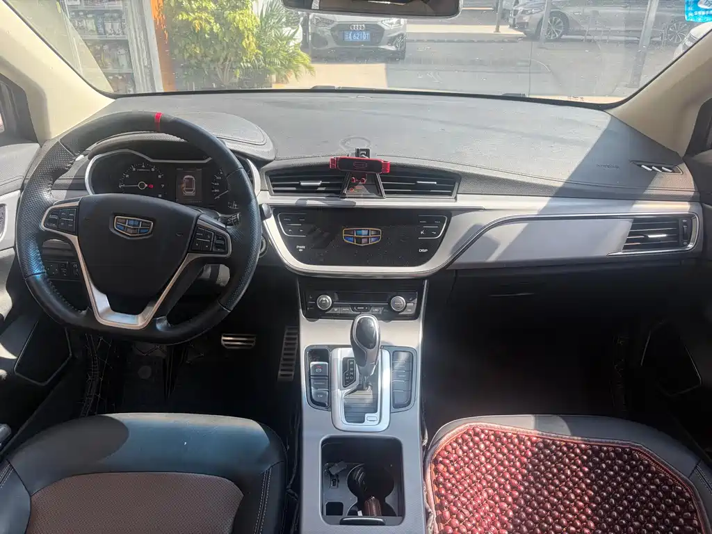 Geely Emgrand GS — миниатюра 7