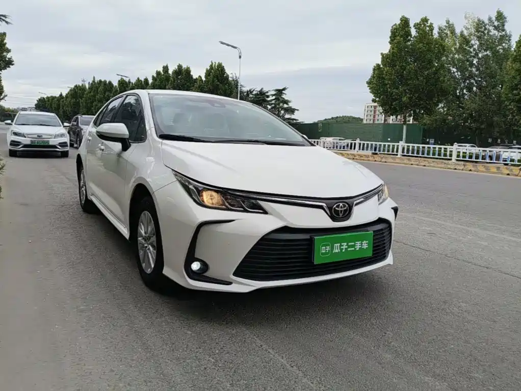 Toyota Corolla — миниатюра 4