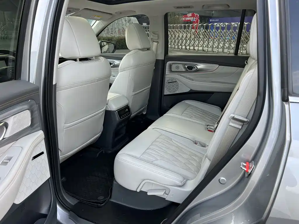 GAC Motor Trumpchi GS8 — миниатюра 16