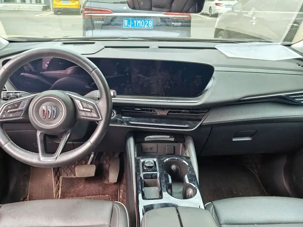 Buick Envision Plus — миниатюра 8