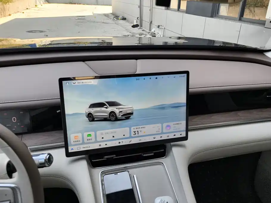 Wuling Xingguang L — миниатюра 13