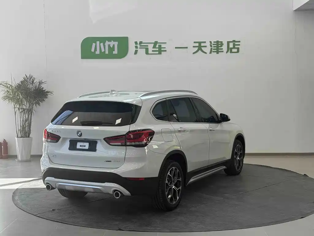 BMW X1 — миниатюра 6