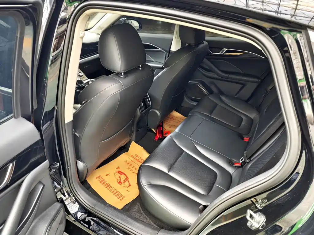 Bestune B70 — миниатюра 8