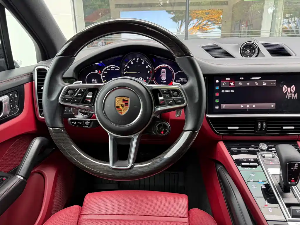 Porsche Cayenne Hybrid Cayenne E-Hybrid 2.0T Platinum Edition, фото 12