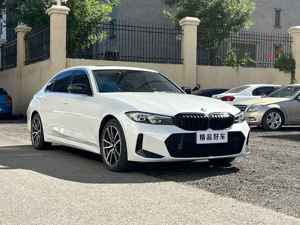 BMW 3 Series — миниатюра 3