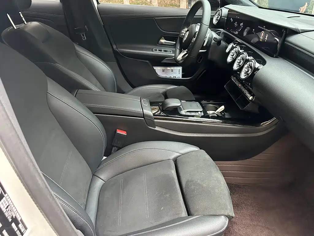 MERCEDES-BENZ A CLASS