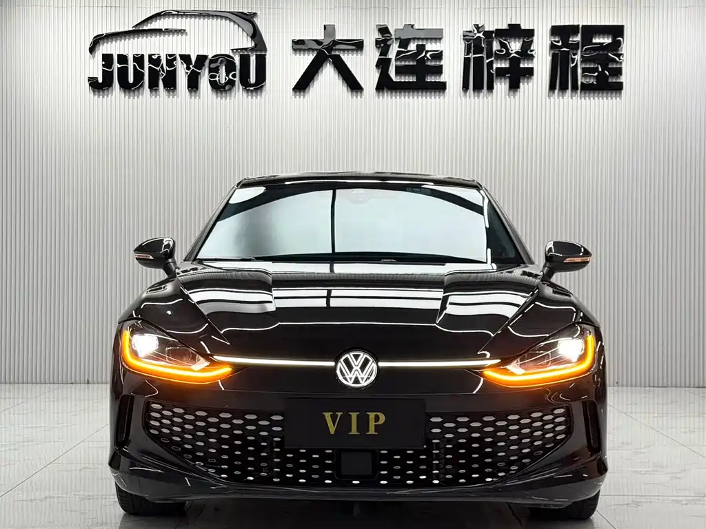 Volkswagen Lamando — миниатюра 2