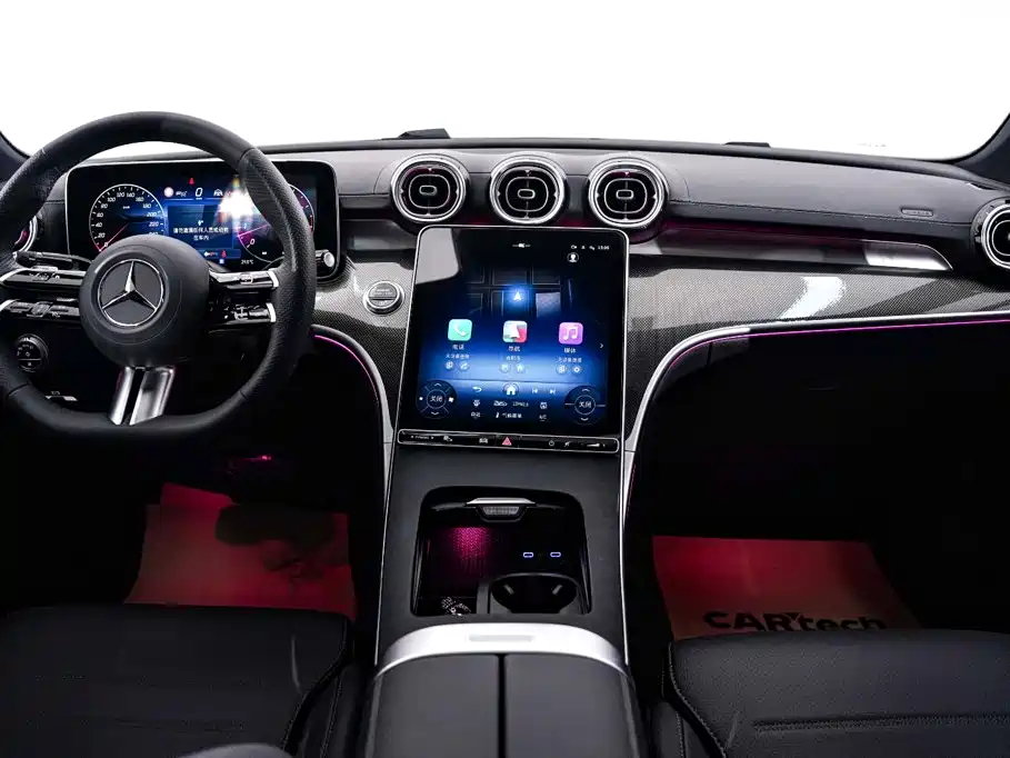 Mercedes-Benz C-Class — миниатюра 14