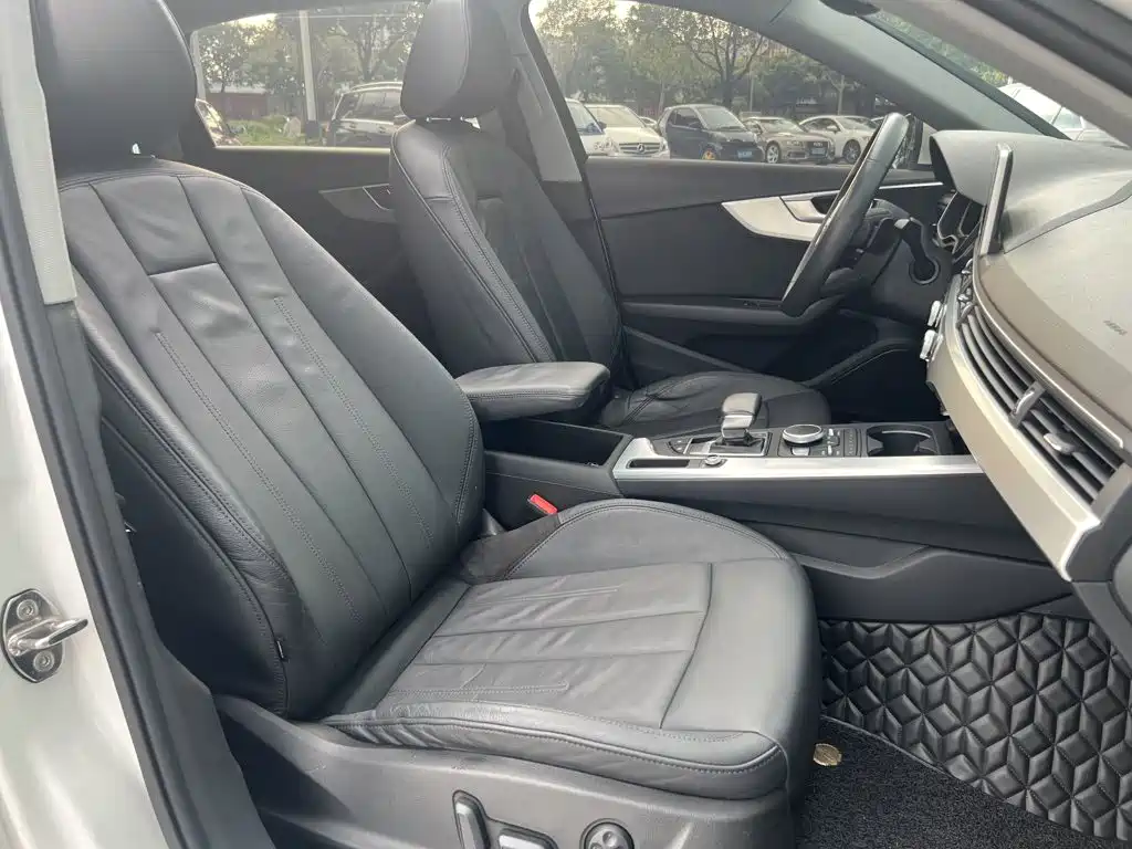 Audi A4L — миниатюра 6