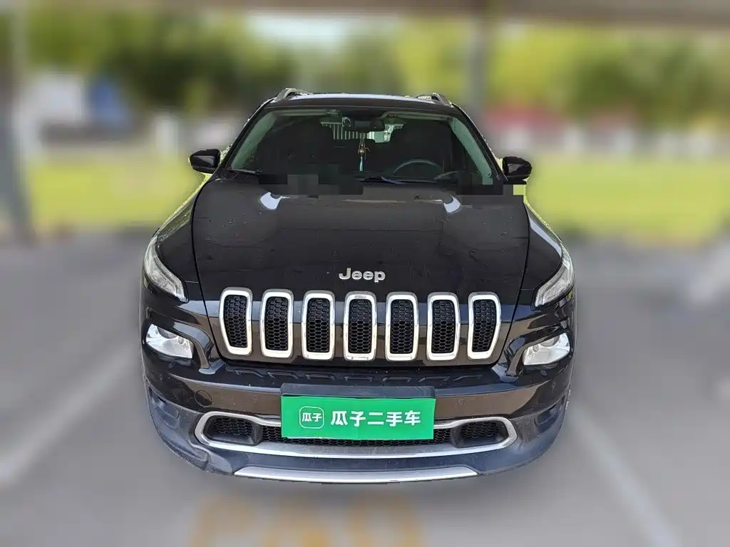 Jeep Cherokee — миниатюра 2