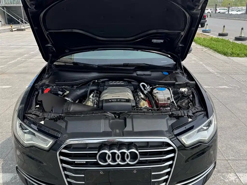 Audi A6L 2015 35 FSI quattro Comfort