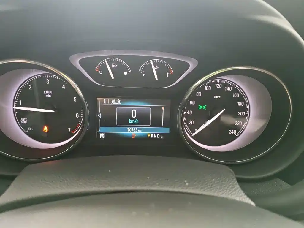 Buick Envision Plus — миниатюра 7