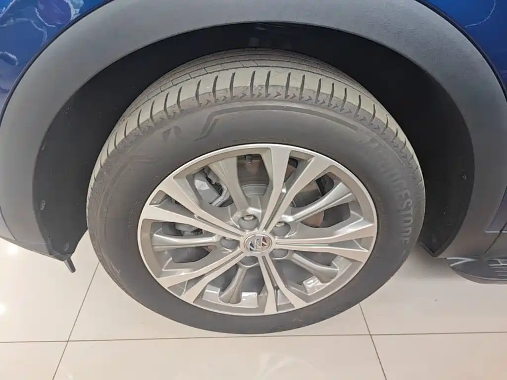 Buick Envision Plus — миниатюра 23