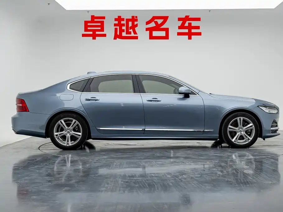 Volvo S90 — миниатюра 3