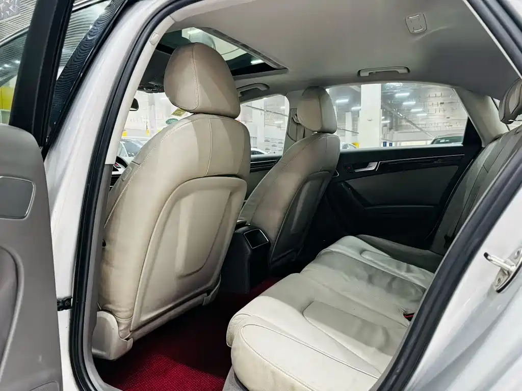Audi A4L — миниатюра 4