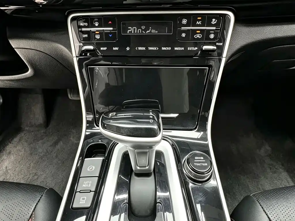 Kia Seltos — миниатюра 16