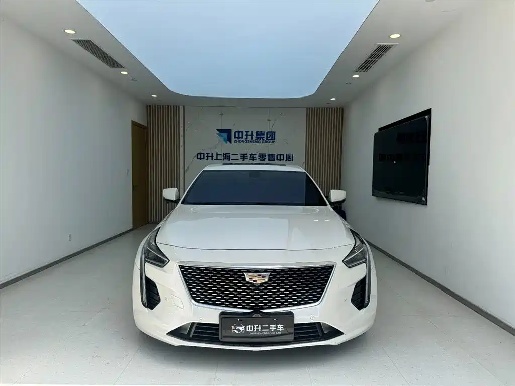 Cadillac CT6 2021 28T Fashion
