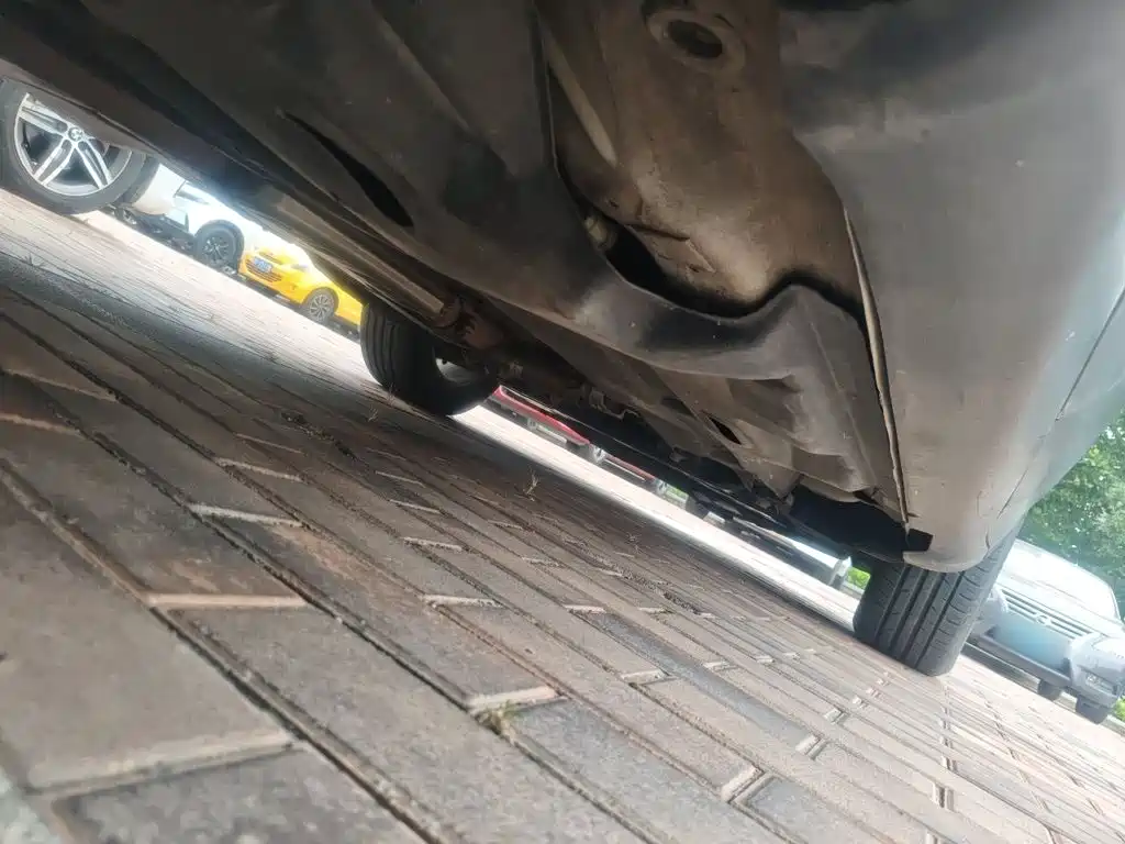 Jeep Cherokee — миниатюра 18