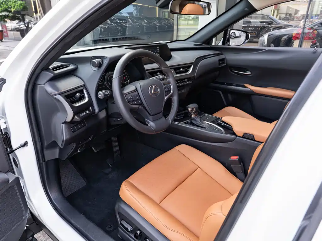 Lexus UX — миниатюра 30
